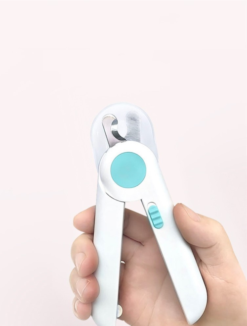 Corta-Unhas com LED para Pets